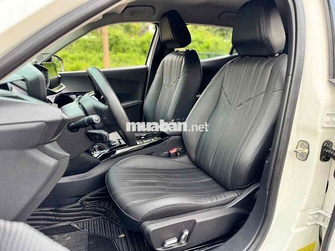Peugeot 2008 2022 GT Line 1.2 AT - 48000 km