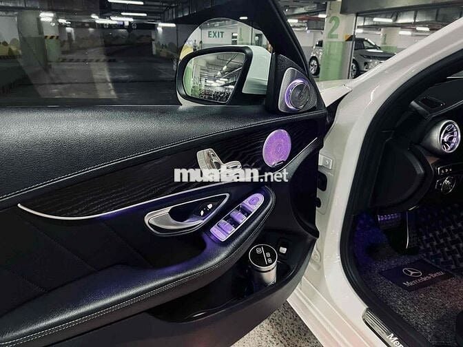 ĐỔI XE CẦN BÁN C300 AMG