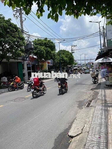 mt trương thị hoa gần chợ hạt điều. 5*30 1lầu 14,3tỷ tl