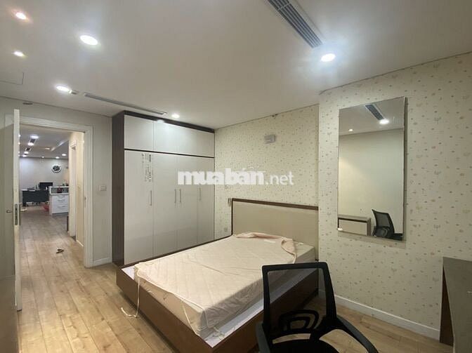 Hot - MD Complex - Mỹ Đình 147m2 3PN đồ cơ bản, căn góc giá 16tr/th