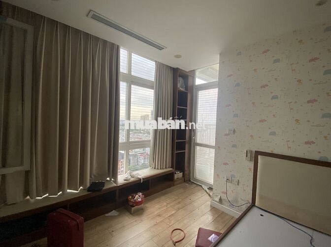 Hot - MD Complex - Mỹ Đình 147m2 3PN đồ cơ bản, căn góc giá 16tr/th