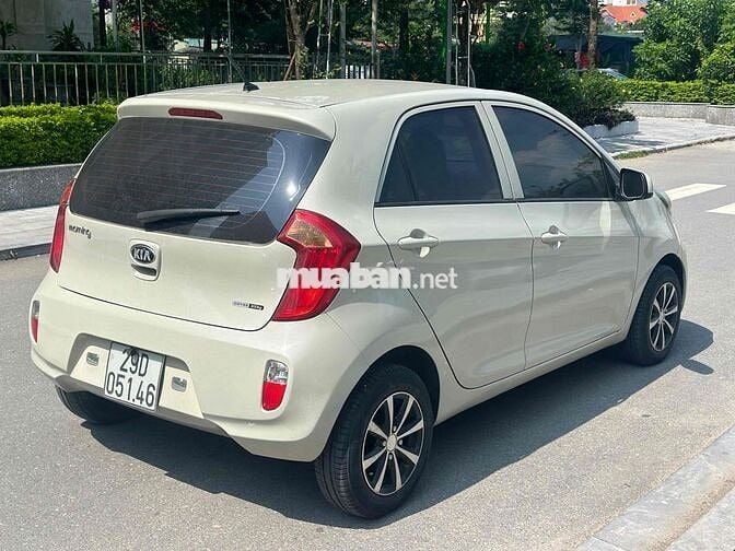 Kia Morning 2014 Van 1.0 AT - 105750 km