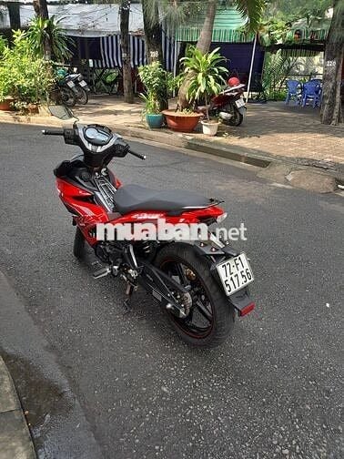 Xe máy Yamaha Exciter 150 Đỏ Đen 2017