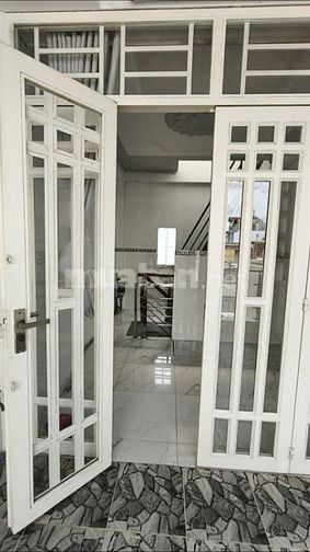 Cho thuê nhà đường Đoàn Văn Bơ, Phường 10, Quận 4 cũ