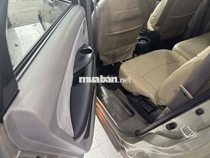 Mitsubishi Grandis 2005 2.4 AT - 170123 km