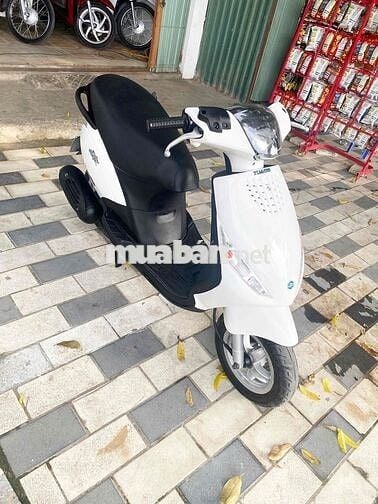 zip piaggio