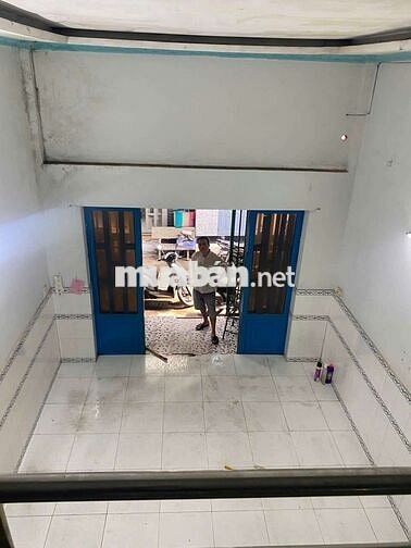 Nhà cho thuê quá rẻ, dt 4×15 đúc lửng, 1/ liên khu 5-6, bình tân