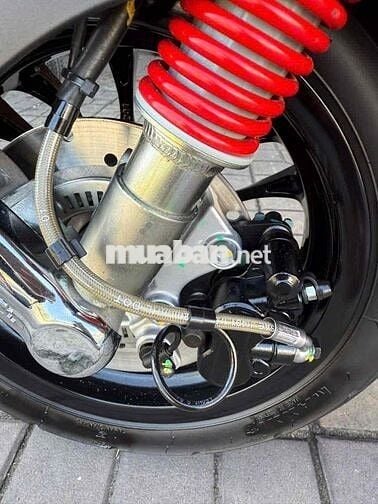 Vespa Sprint 2022 | Cam vũ trụ
