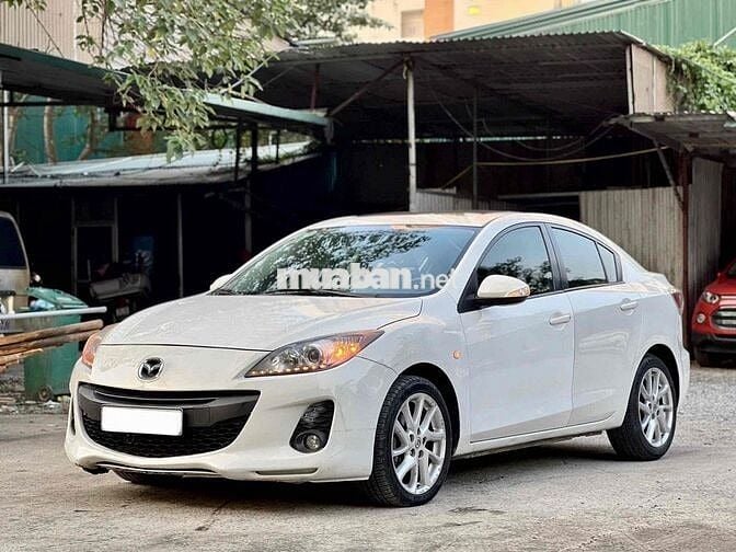 Mazda 3 2013 S 1.6 AT - 11000 km