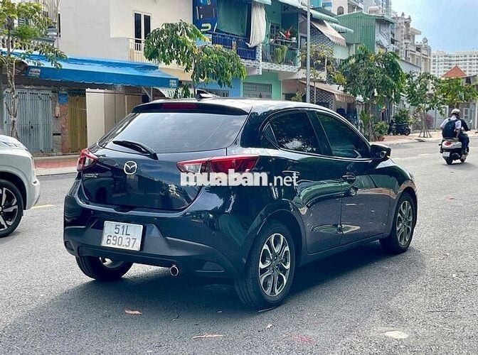 Mazda 2 2018 1.5 AT Hatchback. Hổ trợ vay 150tr
