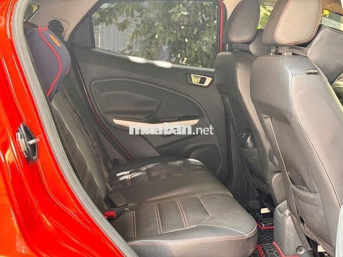 Ford EcoSport 2017 Titanium 1.5L AT - 63800 km