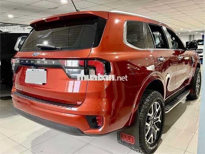 Everest Titanium 2023 Xe Bán Tại Hãng Ford