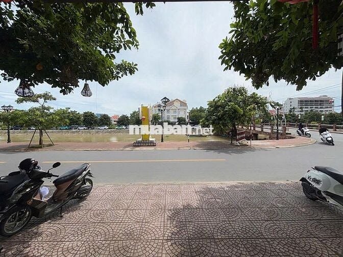 CHO THUÊ MẶT BẰNG CANAL HỘI AN NGAY PHỐ CỔ, VIEW SÔNG DIỆN TÍCH LỚN