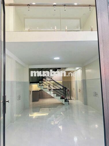Bán nhà mặt tiền 745 Lạc Long Quân, P10, Q.TB