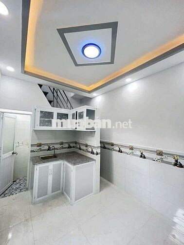 NHÀ CHÍNH CHỦ 1 LẦU Đ.TTH07 NGAY SIÊU THỊ MÊTRO,CẦU VƯỢT TÂN THỚI HIỆP