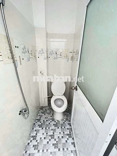 NHÀ CHÍNH CHỦ 1 LẦU Đ.TTH07 NGAY SIÊU THỊ MÊTRO,CẦU VƯỢT TÂN THỚI HIỆP