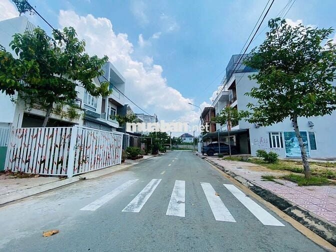 CHO THUÊ NHÀ PHƯỜNG HIỆP HOÀ GIÁ 15 TRIỆU