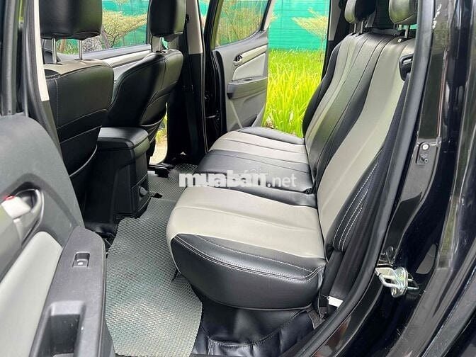 Chevrolet Colorado 2017 LT 2.5 MT 4WD - 870000 km