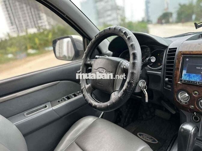 Ford Everest 2014 Limited 4x2