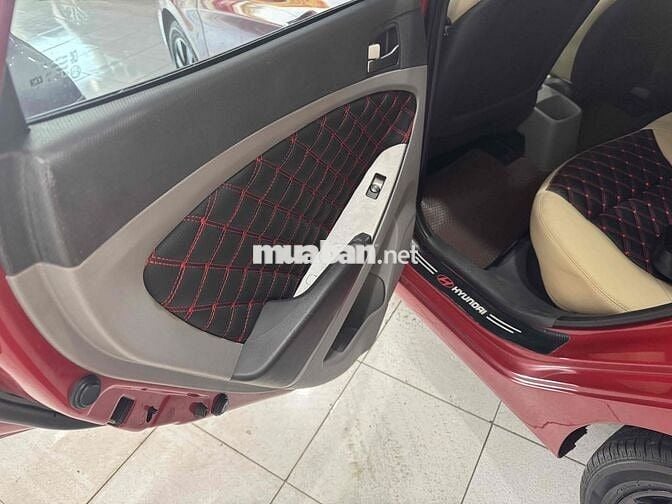 Hyundai Accent 2014 1.4 AT Hatchback - 910123 km