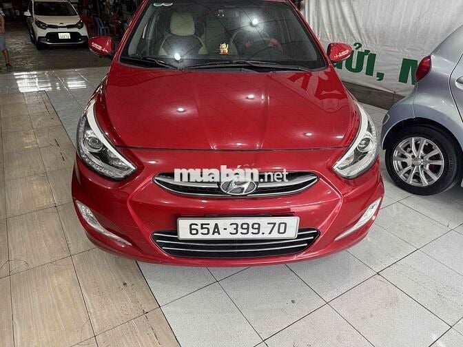 Hyundai Accent 2014 1.4 AT Hatchback - 910123 km