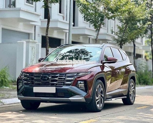 Hyundai Tucson 1.6 AT Turbo HTRAC sản xuất 2025
