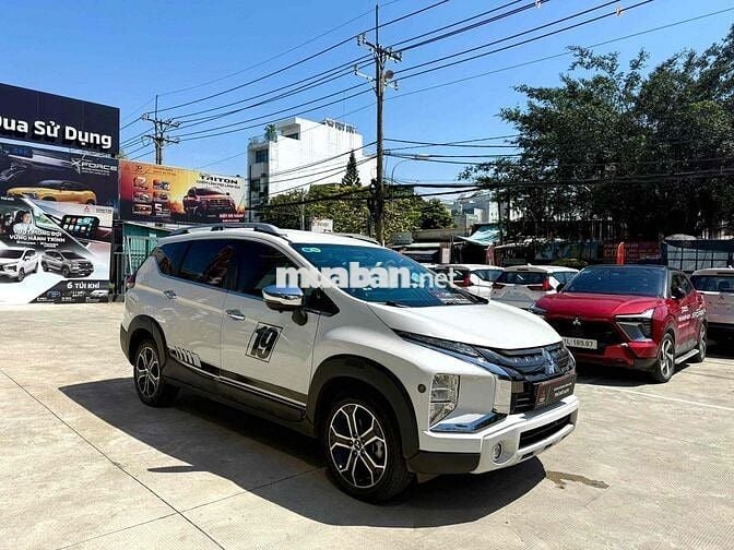 Mitsubishi Xpander Cross 2021 AT - 25000 km