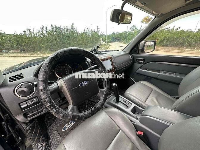Ford Everest 2014 Limited 4x2