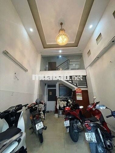 Bán gấp nhà 5 tầng 64m2, xe hơi tránh Bạch Đằng, Phường 2, Tân Bình
