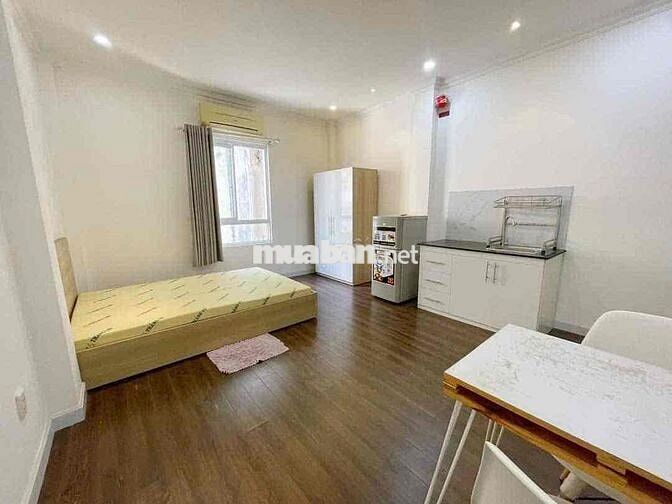 Cho thuê căn hộ Studio Cửa sổ Q4 gần ĐH Luật, ĐH Nguyễn Tất Thành