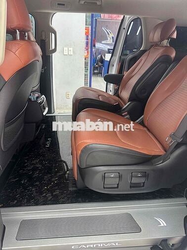 Kia Carnival 2022 2.2D Premium 7 chỗ - 117000 km