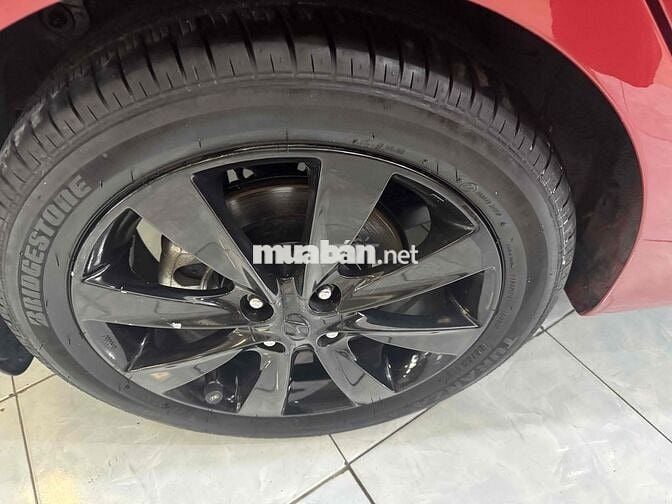 Hyundai Accent 2014 1.4 AT Hatchback - 910123 km