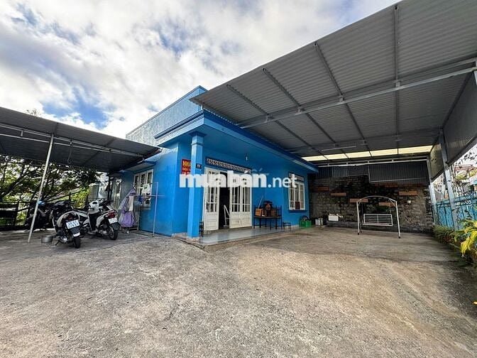 BÁN ĐẤT KÈM NHÀ MẶT TIỀN HOÀNG HOA THÁM VIEW SĂN MÂY