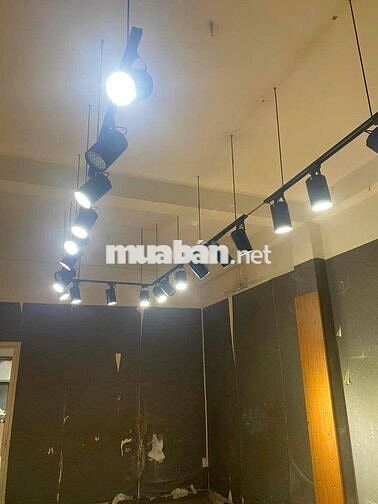 Cho Thuê Mặt Bằng Đường Điện Biên Phủ, Quận 10 ( MB Đẹp )
