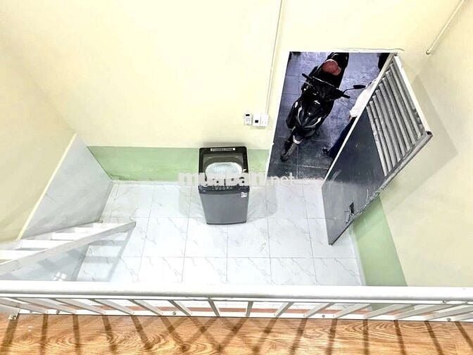 Duplex ngay Đặng Văn Bi, Thủ Đức, gần Ngã tư Thủ Đức và Bình Thái