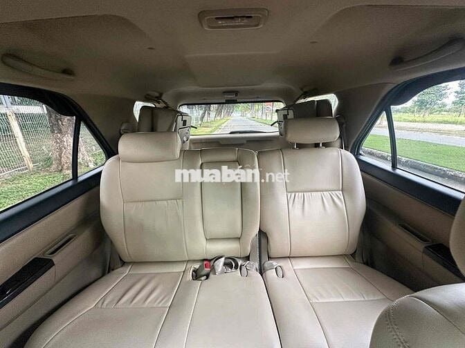 Toyota Fortuner 2015 2.5G - 120000 km