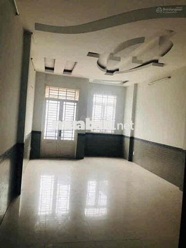 Cho thuê  NHÀ MT Tân Hương : 5 x 22 M ,. Đúc 1 Trệt , 2 Lầu , Sân T