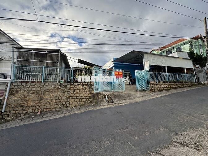 BÁN ĐẤT KÈM NHÀ MẶT TIỀN HOÀNG HOA THÁM VIEW SĂN MÂY