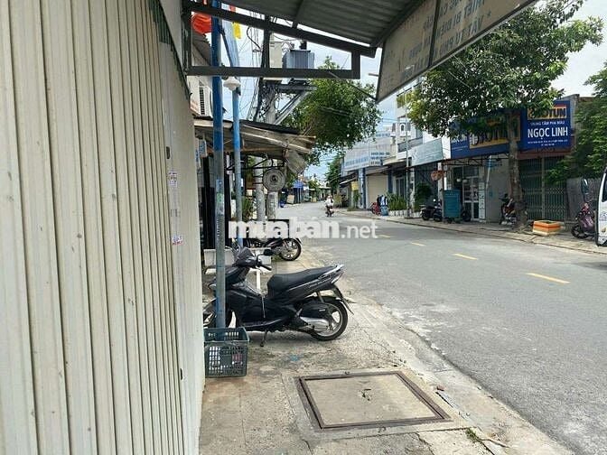 Cho thuê nhà mặt tiền kinh doanh Q12, 5,5tr/ tháng
