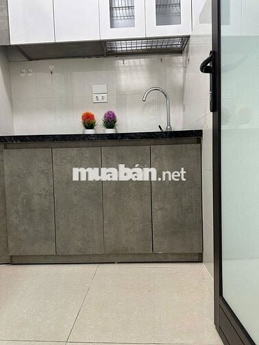 Phòng mới full nội thất 30m2  ở ngay Dịch Vọng - Cầu Giấy