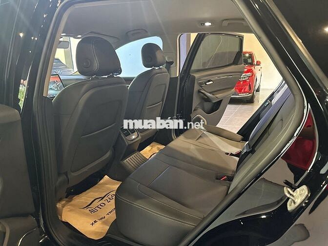 VinFast VF8 2023 Plus - 43000 km