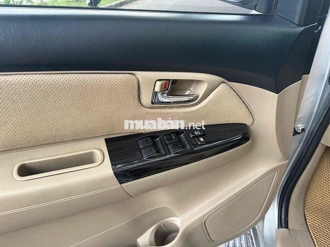Toyota Fortuner 2015 2.5G - 120000 km