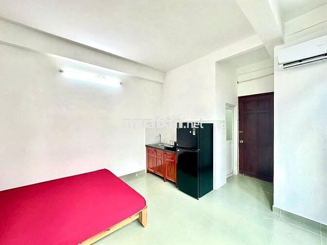 PHÒNG THOÁNG ĐẦY ĐỦ TIỆN NGHI NGAY ĐH BÁCH KHOA