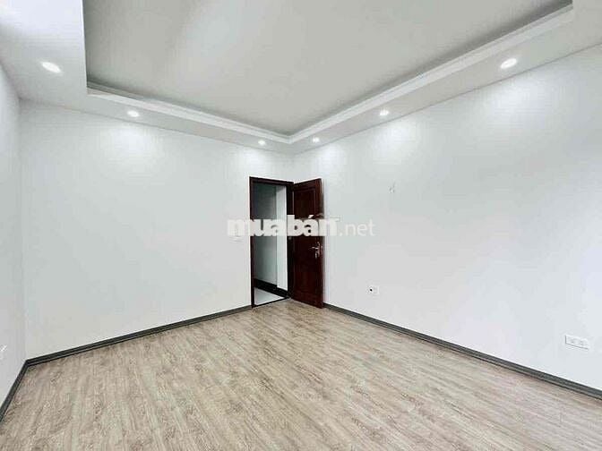 💥 TRUNG TÂM HAI BÀ TRƯNG NHÀ XÂY MỚI TINH 5 TẦNG THANG MÁY – TẦM TIỀN