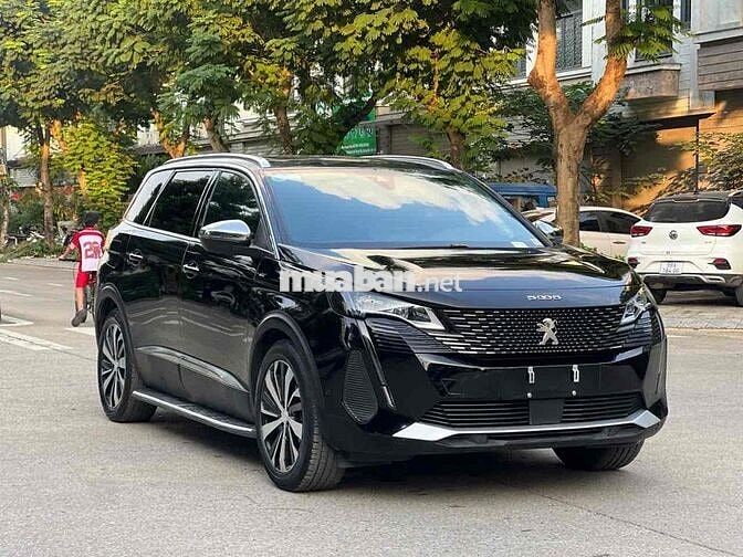 Peugeot 5008 GT 1.6 AT sản xuất 2024