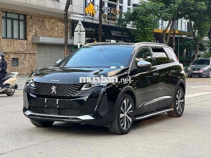 Peugeot 5008 GT 1.6 AT sản xuất 2024