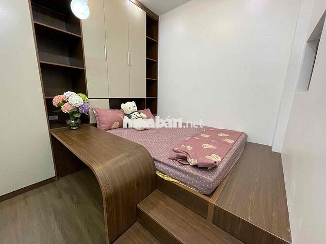 Do chuyển đổi công viêc GĐ cần bán căn nhà 5tầng xây mới, diện tích 30