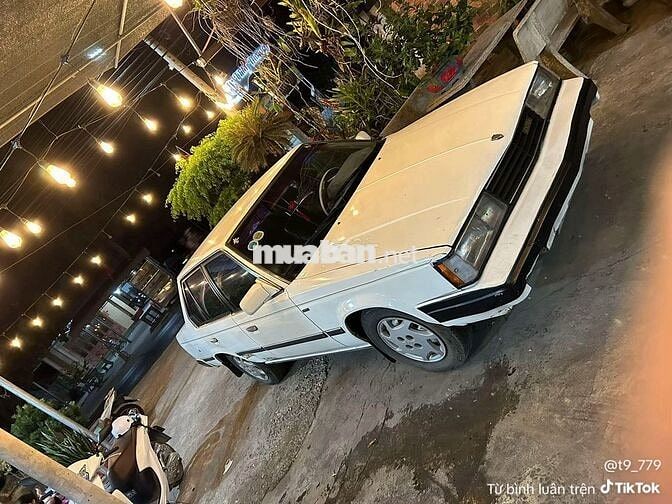 Toyota corona máy đọc 1.8 may xe rất đẹp tay