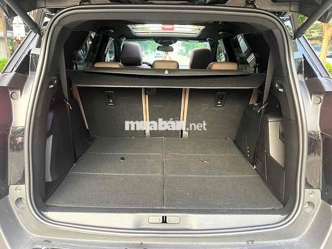 Peugeot 5008 GT 1.6 AT sản xuất 2024