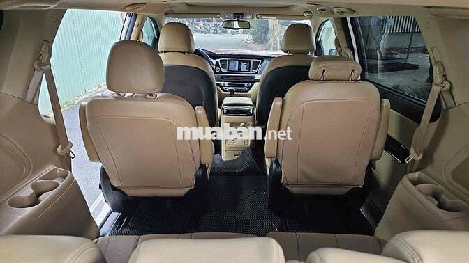 BÁN SEDONA MÁY DẦU BẢN FULL 2018